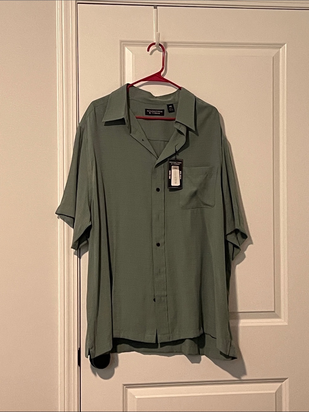Roundtree & Yorke Olive Green Short-Sleeve Button-Down Shirt